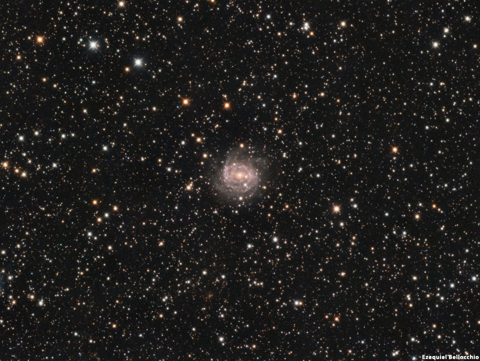 NGC 5643